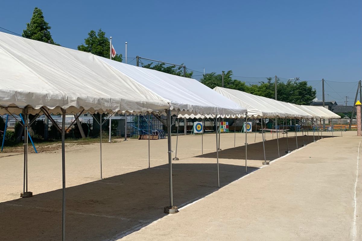 2間×3間テントのサイズイメージ（約3.6m×5.4m・約12畳分）