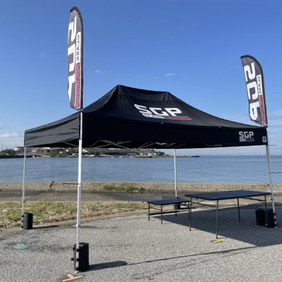 水入れウエイトを使用したイージーアップテント